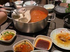 -捞王锅物料理(上海世茂广场店)