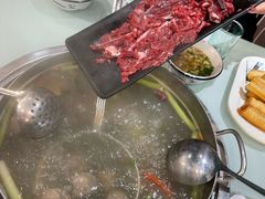 -刘少华贵州小黄牛·鲜牛肉火锅(总店)