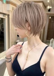 -苑苑发型设计