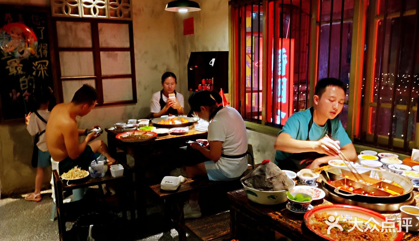 在某Y上刷到的这家店，距离住的酒店也不远