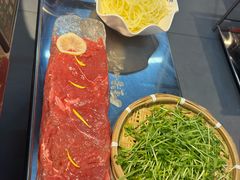 -生活如沸·顺德水牛奶火锅(人民广场店)
