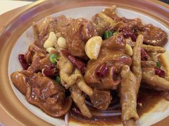 -霄汉牛三鲜湖北砂锅菜(万松园2店)