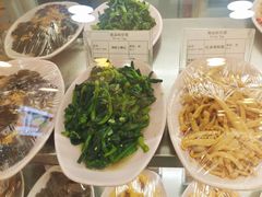 调味小菜心-香妃烤鸡(西单店)
