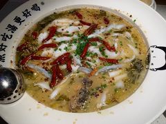 -江渔儿酸菜鱼(港湾1号店)