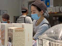 -喜茶(上海打浦桥日月光gelato lab+店)