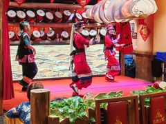 -老滇山寨•云南特色菜•地方菜•民族风情歌舞表演(金碧店)