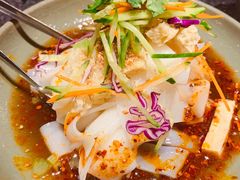 羊毛工镇凉皮-丝路金桃·新疆菜(徐汇店)