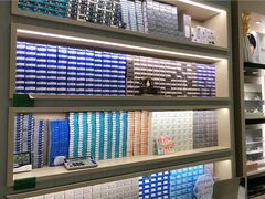 -博士眼镜(罗湖喜荟城店)