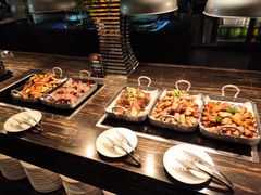 自助取餐区-松山湖凯悦酒店·Café自助餐厅·周末火舞秀表演