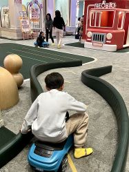 -奈尔宝·儿童乐园·亲子餐厅(华采天地店)