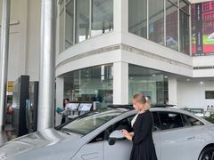 -宁波之星奔驰4S店(海曙店)