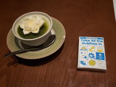 -包整·丝娃娃(一览甲秀楼风景店)