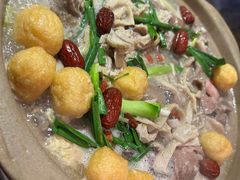 -聚汇三少·龙虾·中餐厅(莫邪路新天地店)