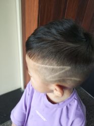 -马克叔叔儿童理发形象设计