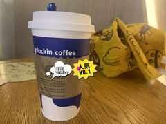 -瑞幸咖啡(大都会东方广场店)