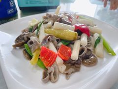 藕带节炒鱼肚-沈家门小海鲜