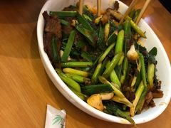 -曾牛肉