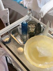 -成都苗方清颜专业祛痘