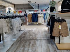 -BIGOFFS 超级折扣(仁恒伊势丹店)