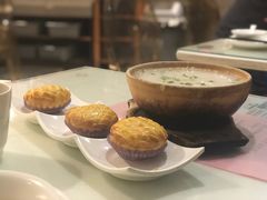 -新大咀港式茶餐厅(宝山万达店)