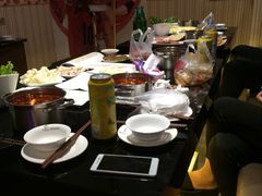 -唯爱KTV聚会餐厅(仙林东城汇店)