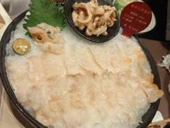 加拿大象拔蚌-協成海鮮火鍋(老店)