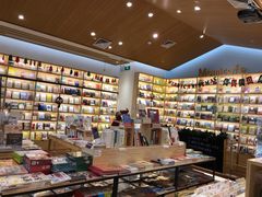 -猫的天空之城概念书店(印象城购物中心店)