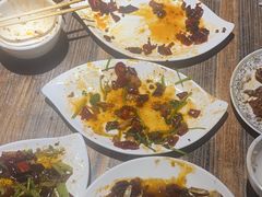 -嗨辣小聚·盘锦河蟹·海鲜烧烤龙虾(盘锦十年好店)