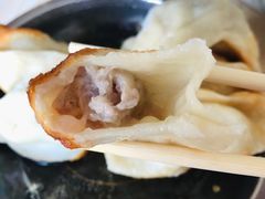 -黄阿姨锅贴大王(万航渡路店)