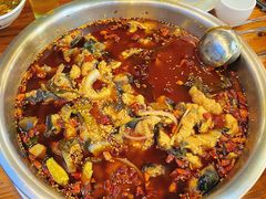 -重庆鱼美佳火锅(四川师大店)