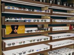 -LensCrafters亮视点(东方新天地店)