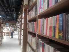 -漓江书院(三祺广场店)
