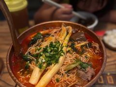 -成都你六姐·牛肉冒菜(上海环宇荟店)