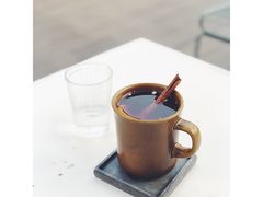 琥珀伯爵-UNI UNI(环亚凯瑟琳店)