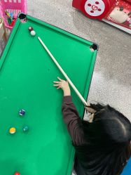 -逝水玩具折扣店
