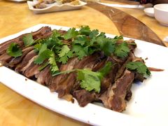 酱带皮驴腹肉-敦煌达记酱驴肉黄面馆