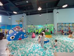 -蒙特利亲子乐园