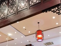 -侬佳蒸菜馆(听潮店)