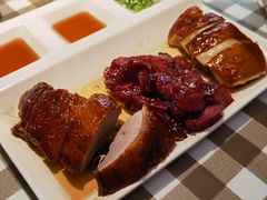 -新大咀港式茶餐厅(宝山万达店)