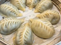 -品海楼·大连海胆锅贴馆(东港店)