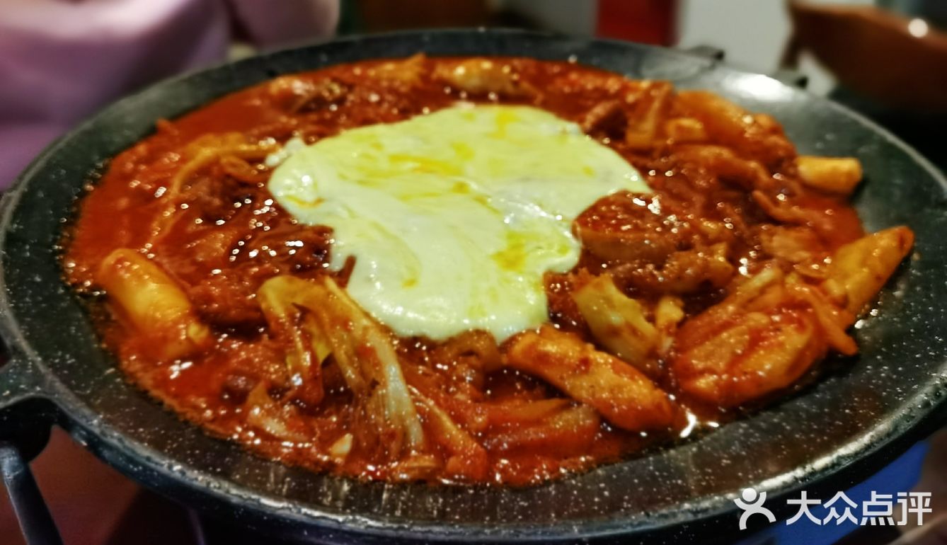地道风味青春韩国料理  最爱芝香春川铁板鸡排