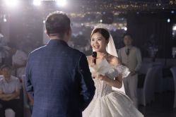 -伯瓷皇后婚纱艺术空间