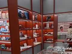 -吴良材眼镜(南翔印象城MEGA店)