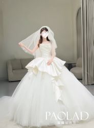 -南京宝娜嫁衣婚纱礼服馆(中央路店)