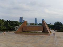 -上海市龙华烈士陵园