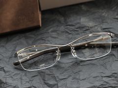 -目艮眼镜SHOWROOM(品牌集合店)