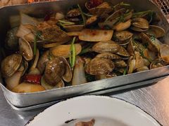 -马路牙子烧烤音乐酒馆(望京店)