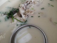 -天乐农家鱼头王(天目湖店)