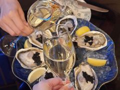 -广州万富希尔顿酒店·感趣自助餐厅·金秋蟹宴生蚝海鲜刺身