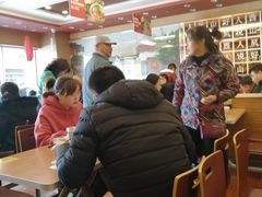 -顺溜·手工刀削面·黑金店(铜锣湾店)